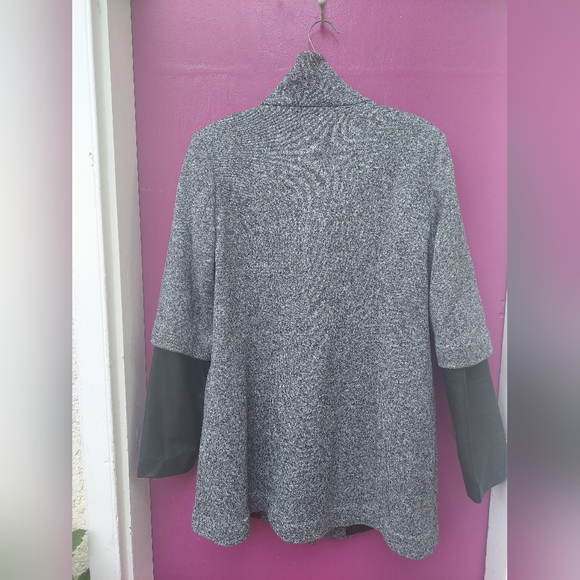 XL JESSICA Fall-Winter fabric coat with vegan leather on sleeves. - Picture 2 of 7